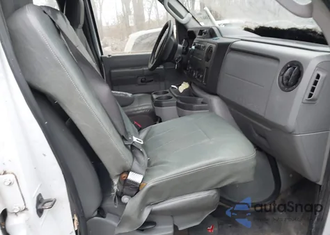 2013 Ford E-350 Super Duty Commercial from USA, damaged, VIN 1FTSS3EL8DDA29994